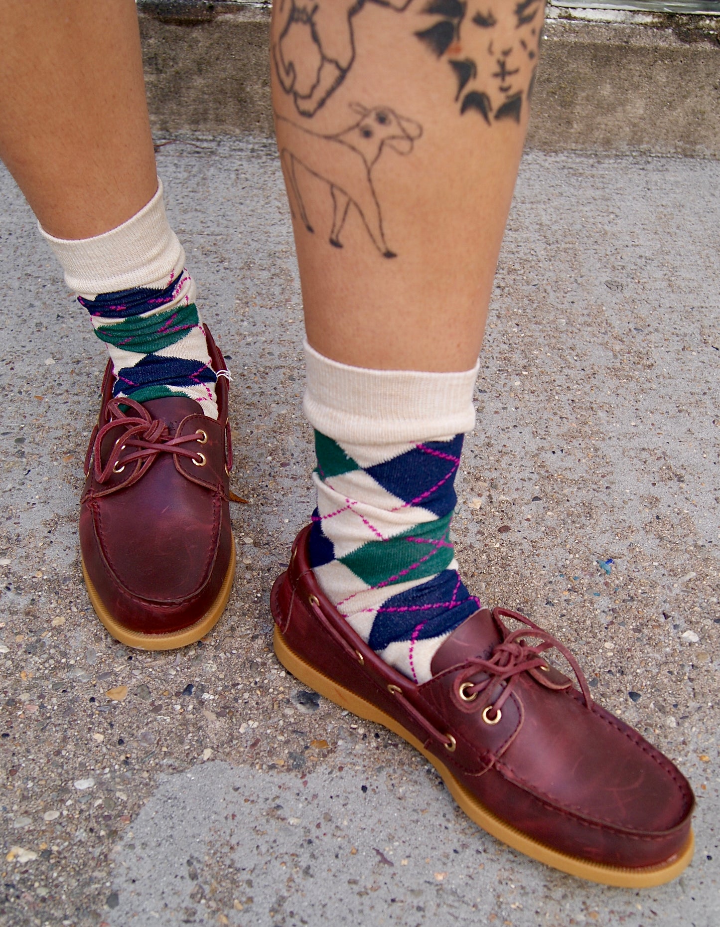 All-leather women's topsider-style shoes from Sail brand in excellent condition.