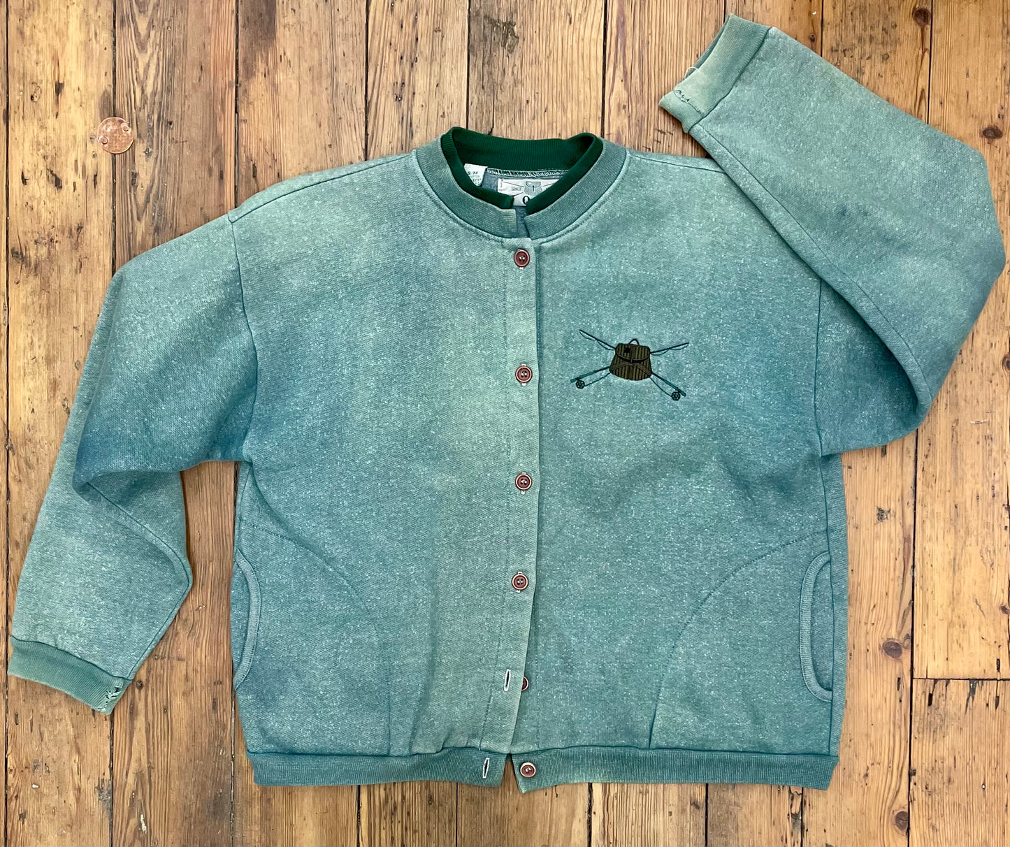 Orvis Cardigan Sweatshirt with Fly Fishing Stitched Graphic [vintage, medium]