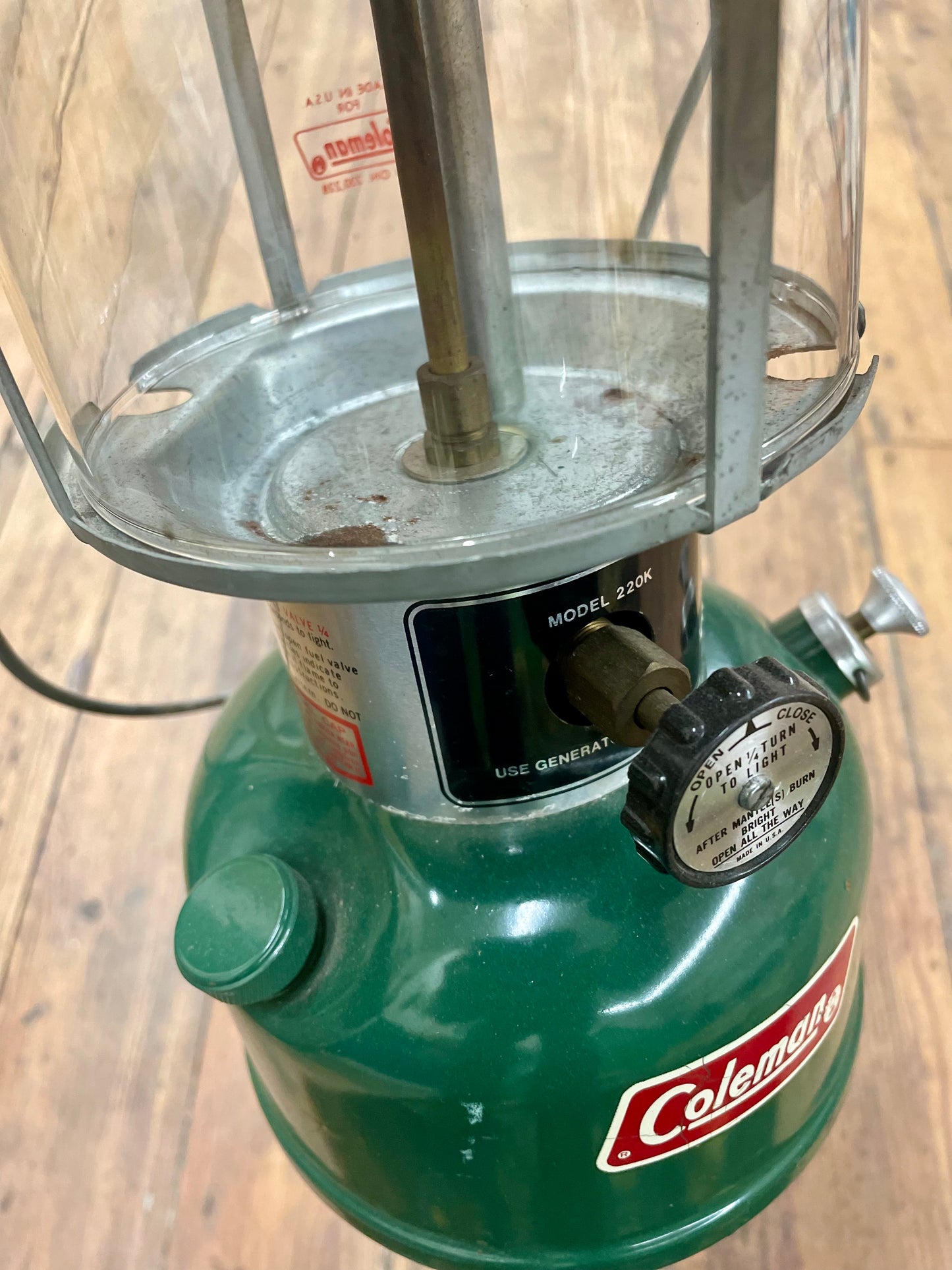 1981 Coleman Lantern [green]