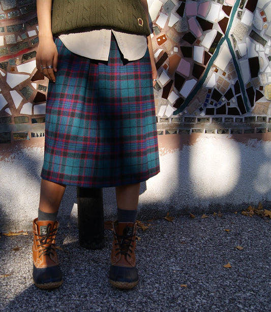 USA-made version of the classic school uniform-style plaid skirt from Woolrich. 