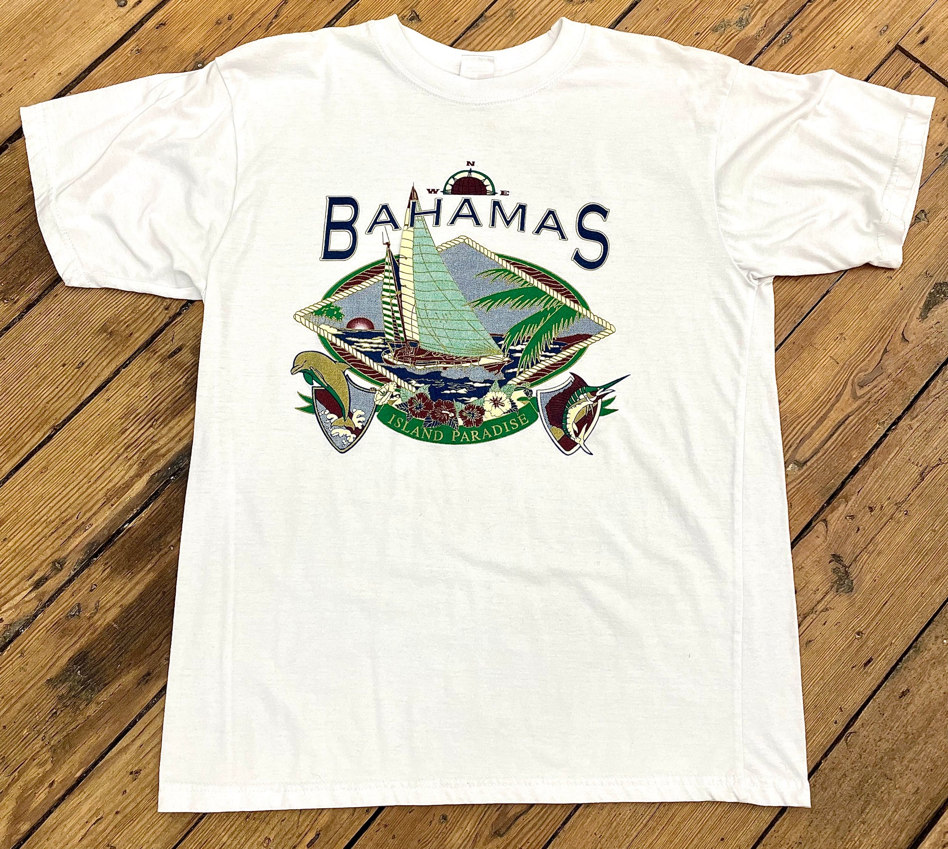 Bahamas Island Paradise Tee [vintage, small/medium]