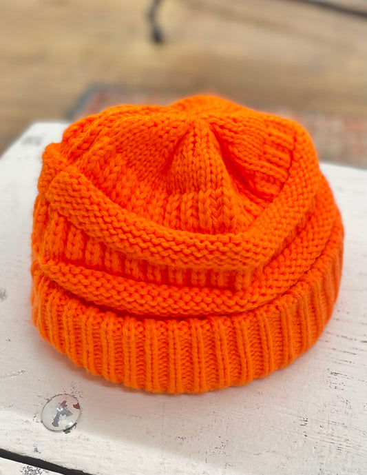 Heavy-Knit Orange Beanie [one size]