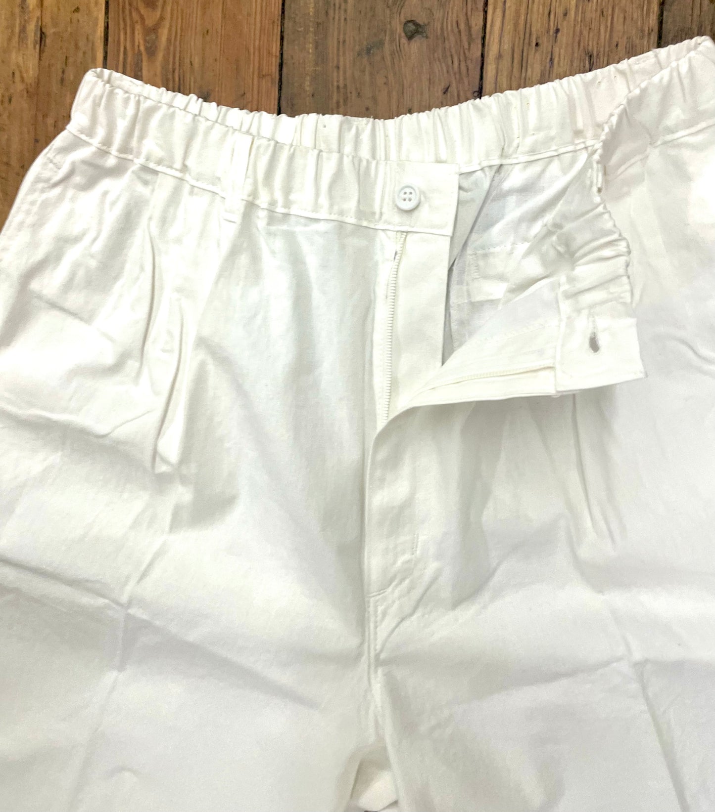 Land’s End White Resort Pants [1990s, medium/large]