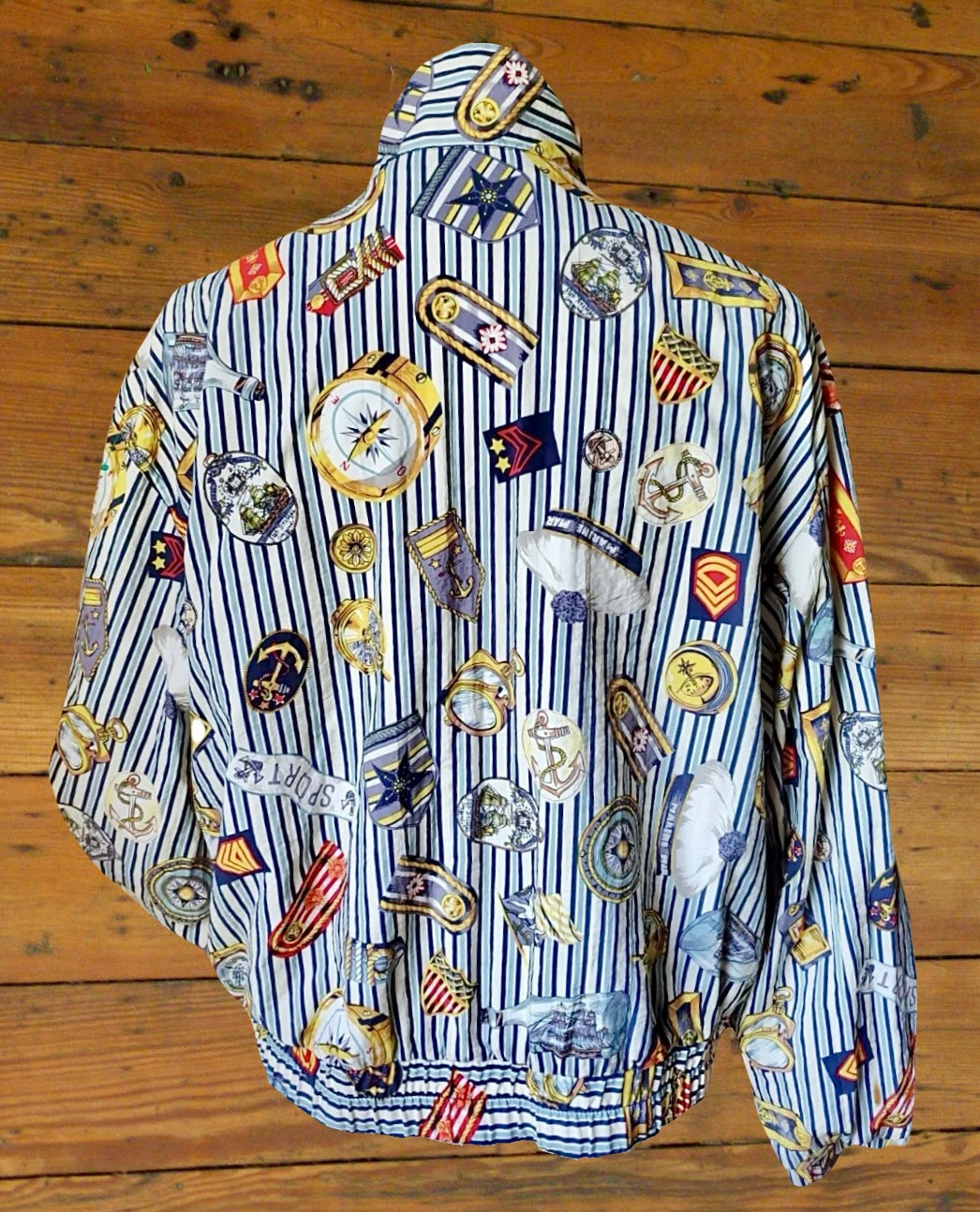 Casual Windbreaker with Nautical Print [vintage, women’s medium/large]