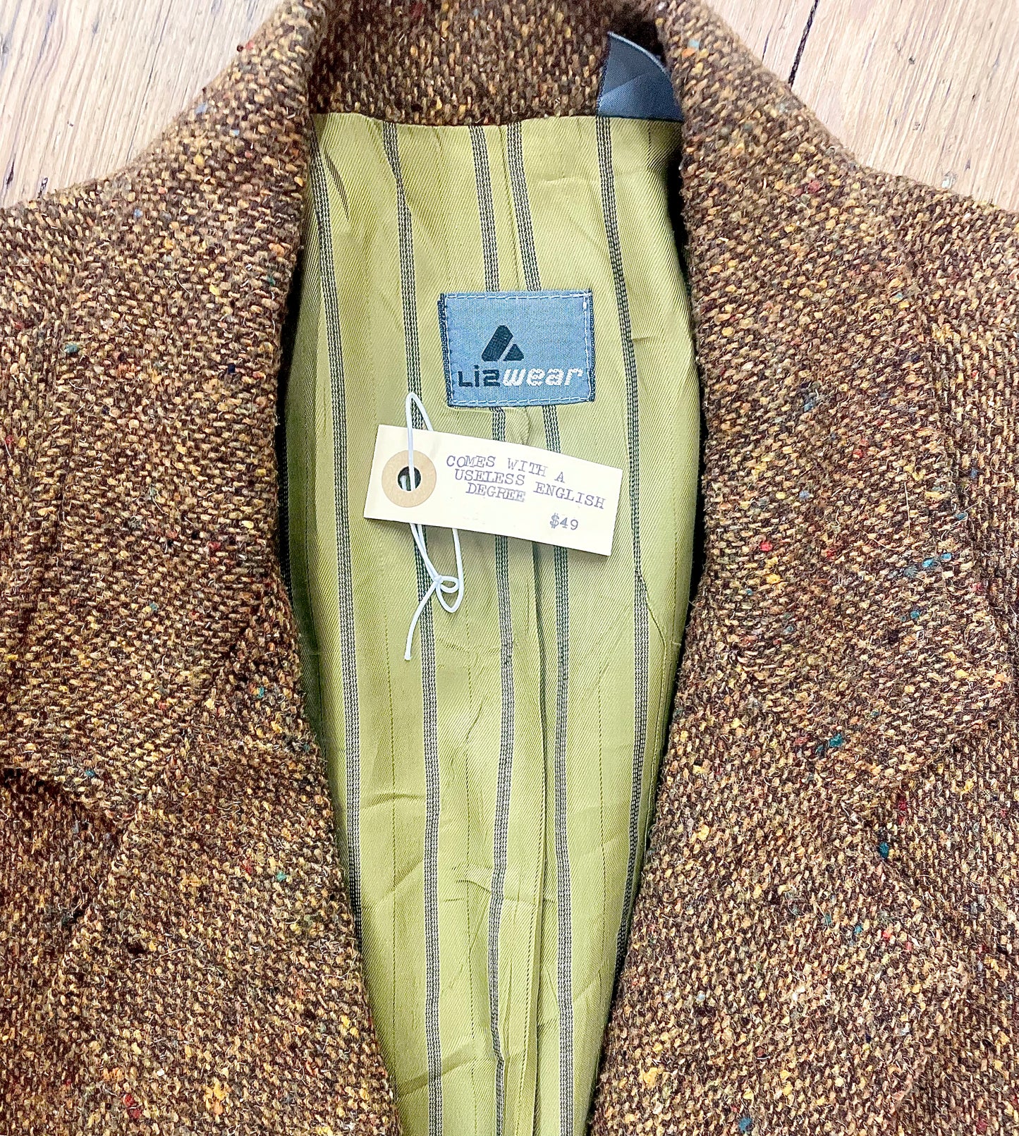 Nineties-Cut Tweed Blazer [vintage, women’s medium]