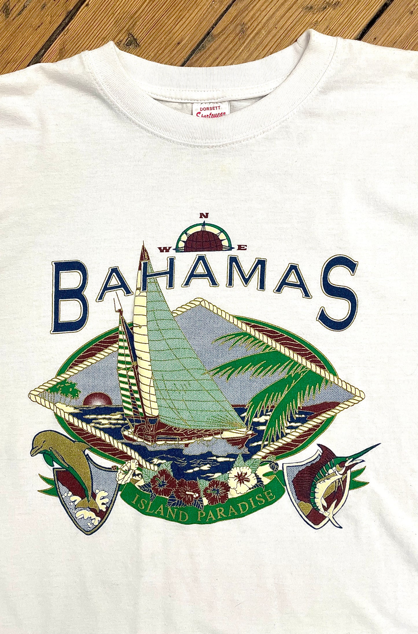 Bahamas Island Paradise Tee [vintage, small/medium]